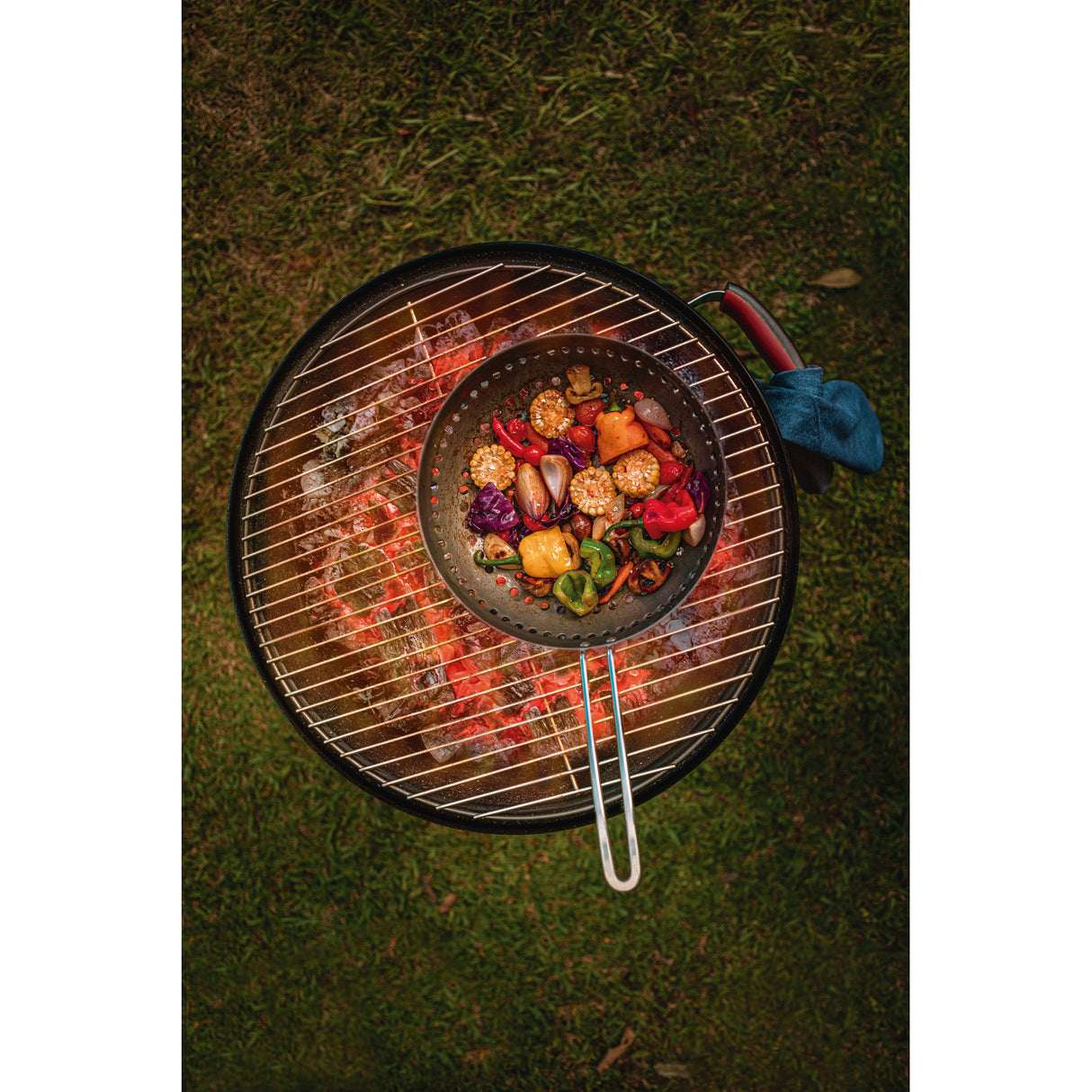 CHURRASCO 26cm perforated wok pan