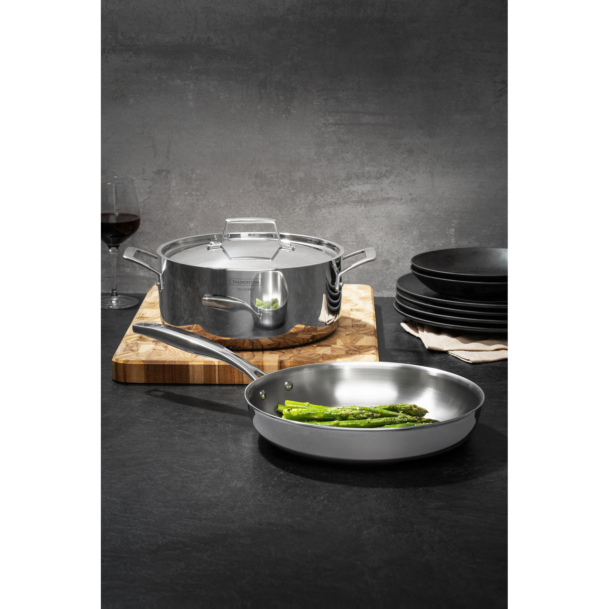 GRANO, 30 cm stainless steel frying pan with tri-ply body and long handle